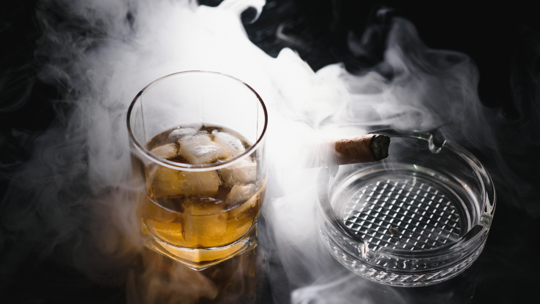 álcool e cigarro hábitos